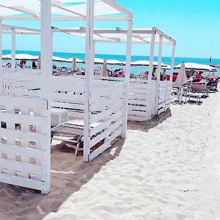 Lidodubaihotelb&b